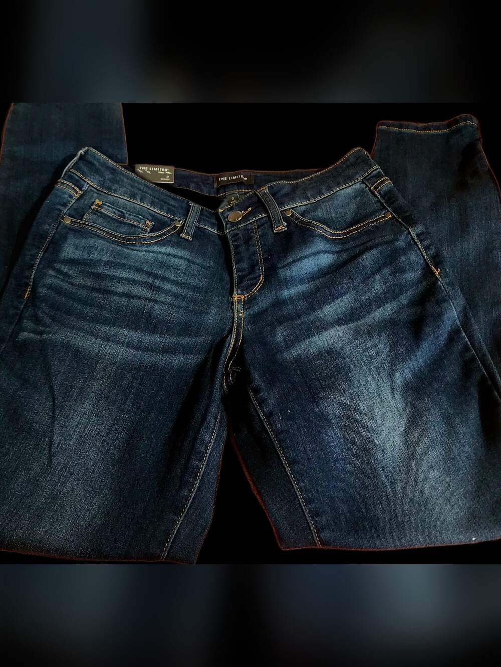 NWT! The Limited Women's Skinny Leg Jeans Size 2